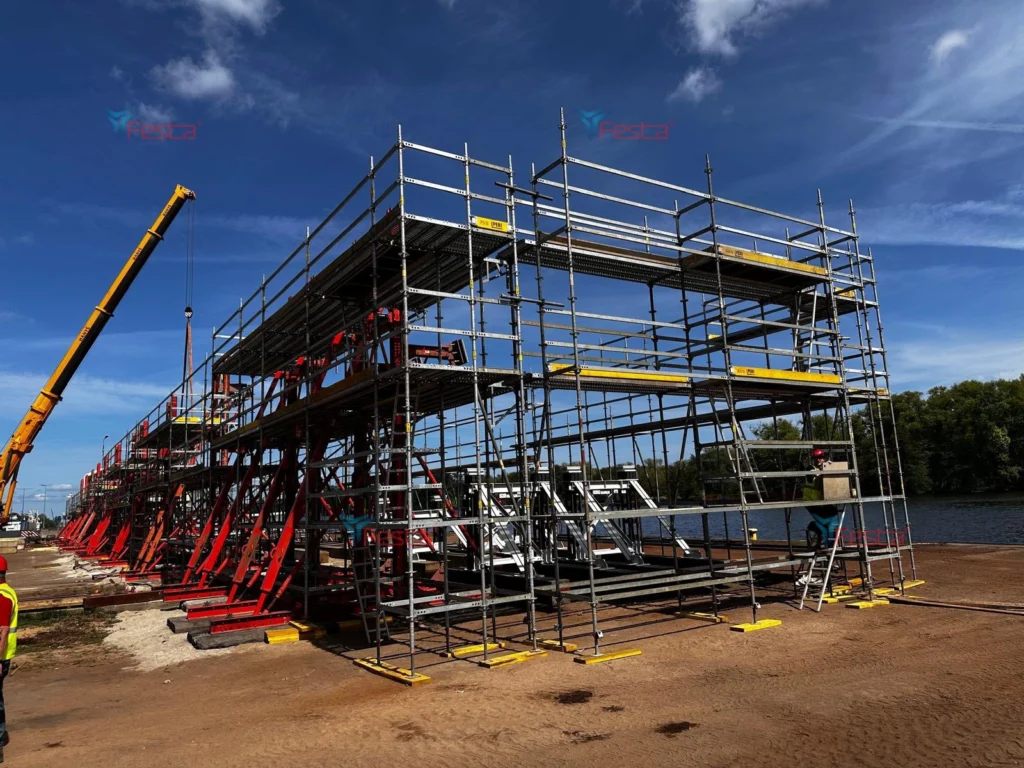 Montaz rusztowania modulowego i konstrukcji podporowej Variokit – Szczecin