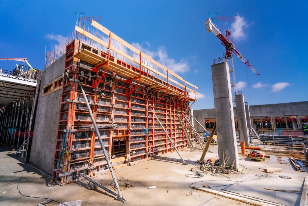 Kalisz Dostawa Deskowań