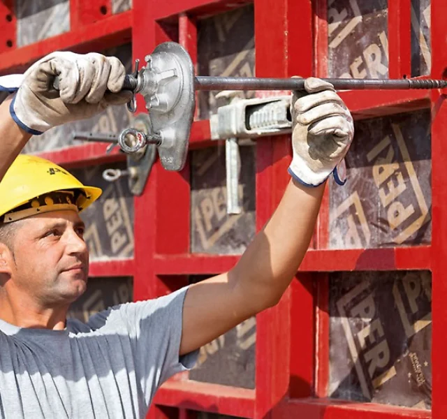 Grupa Festa Rusztowania deskowanie ramowe Maximo